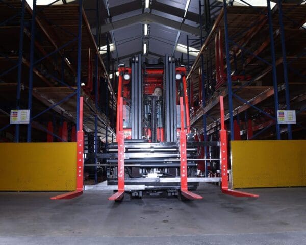 Double Pallet Handler